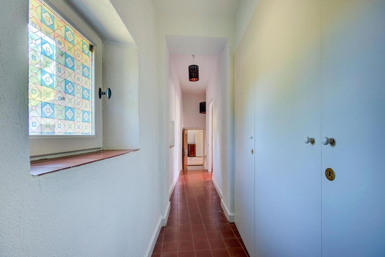 Les Chambres Du Perussier Cucuron Exterior foto